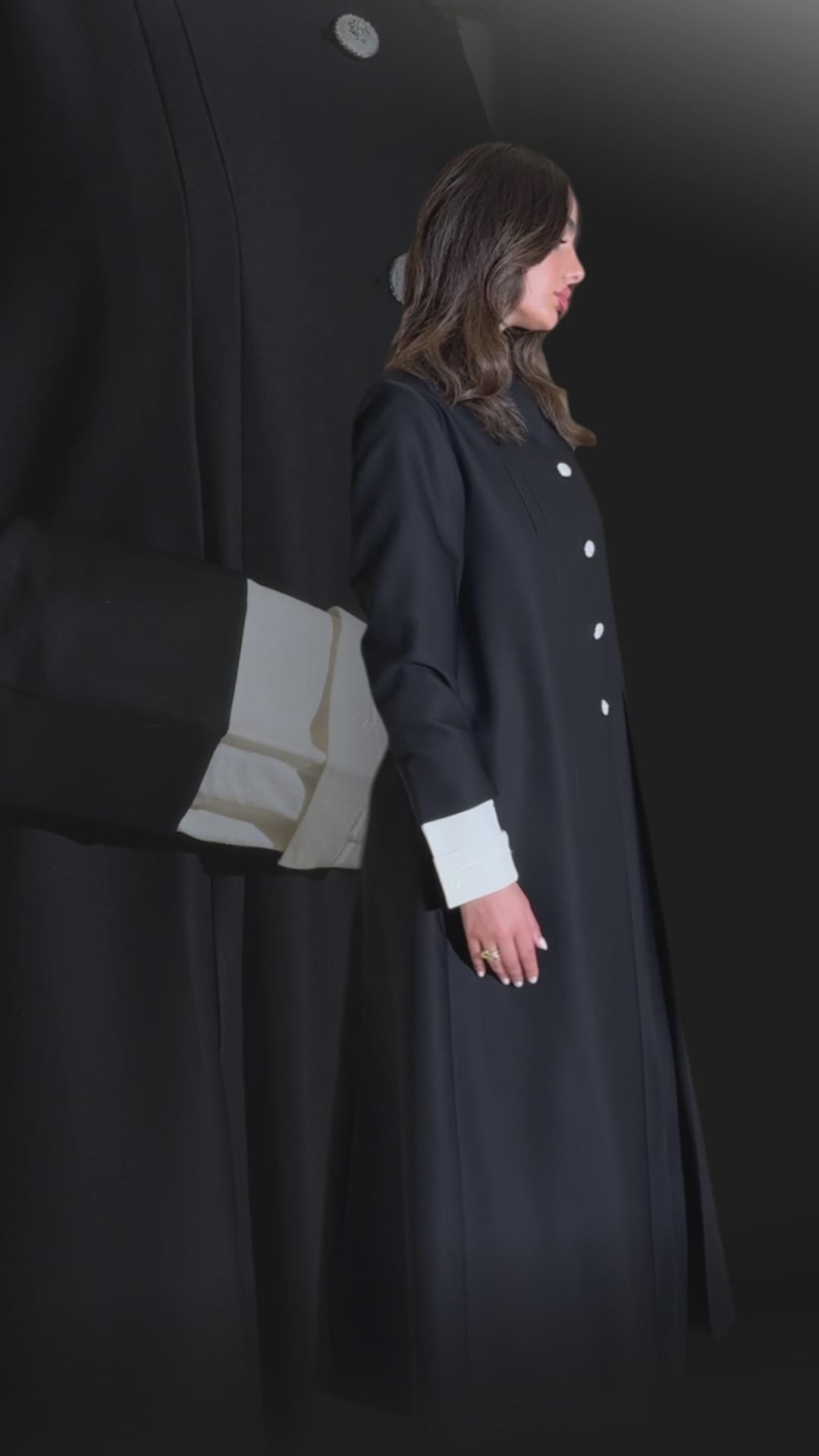 The Dantel Collection. A practical crepe silhouette defined by elegant pleats