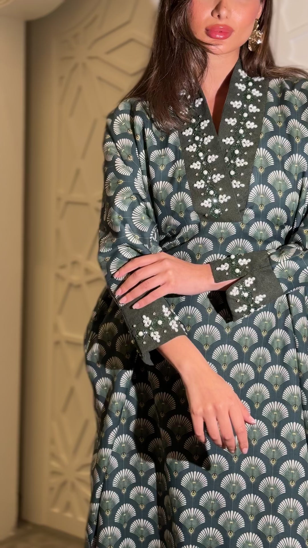 جلابيات رمضانية مزينة بالخرز والتطريز